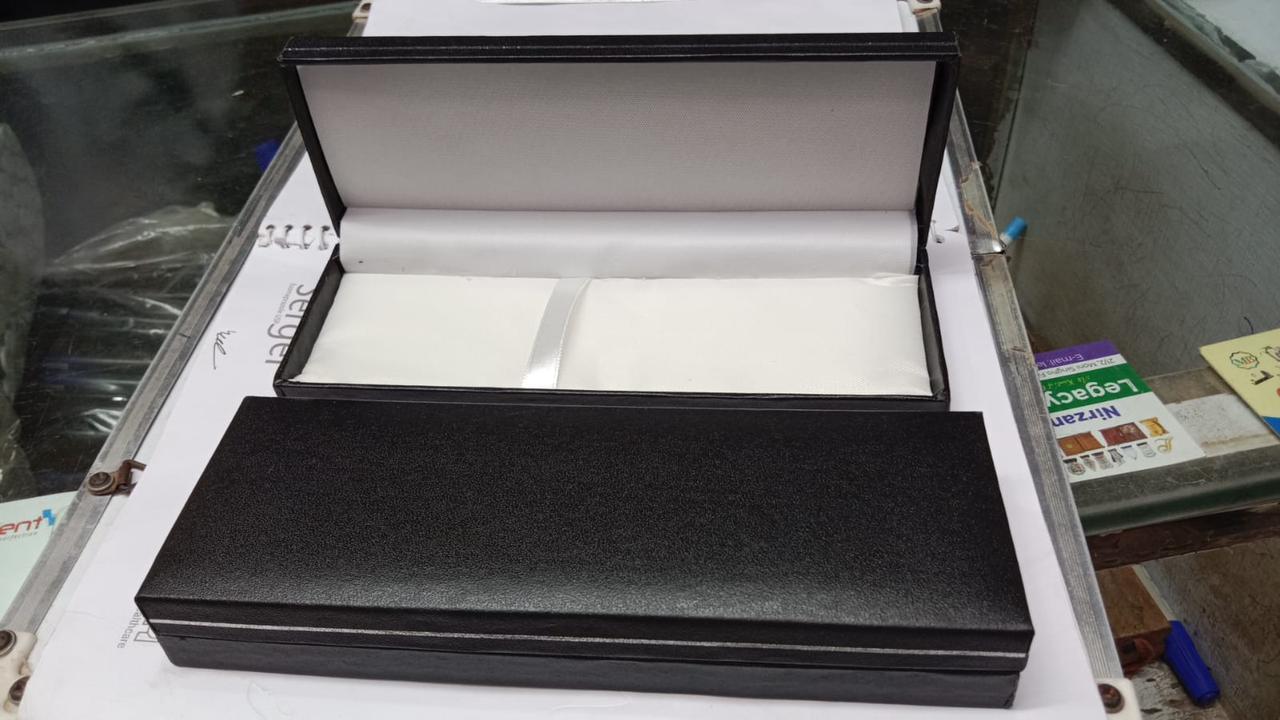 Rectangular Visiting Card Holder