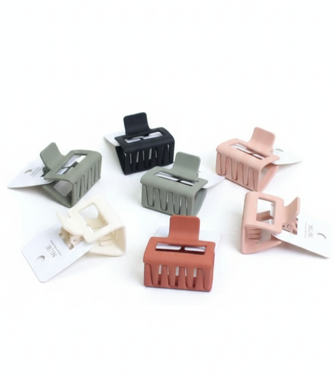 Min Min Plastic Long Hair Clips 4 pcs