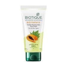 Biotique Bio Papaya Visibly Flawless Skin Face Wash (150ml)
