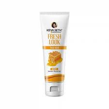 Keya Seth Fresh Look Honey Face Wash (100ml)