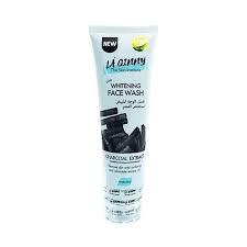 La  Ginny Whitening Face Wash Charcoal Extract (100ml)