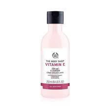 The Body Shop Vitamin E Cream Cleanser (250ml)